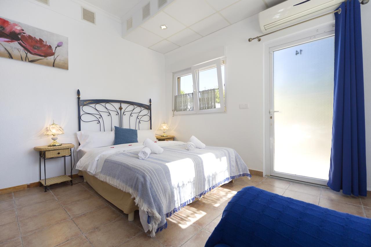 Aparthotel Carrio Sol - Monty´s Calpe Quarto foto